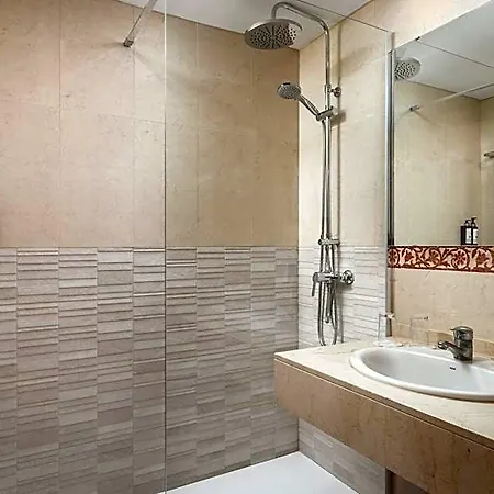 Sunotel Aston Ξενοδοχείο