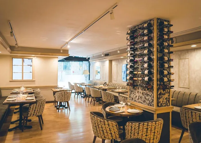 Sunotel Aston מלון