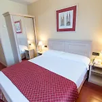 Sunotel Aston 3*