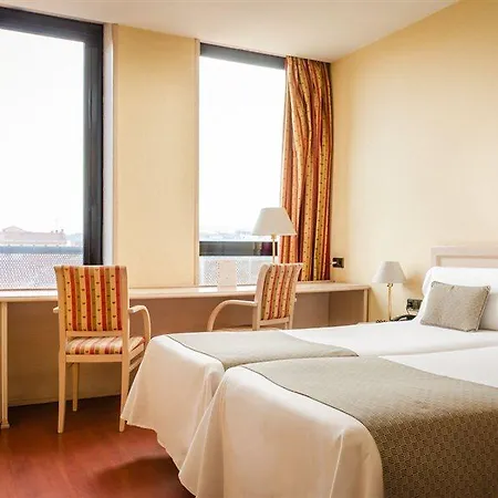 Otel Sunotel Aston 3*