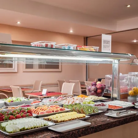 Sunotel Aston Отель 3*