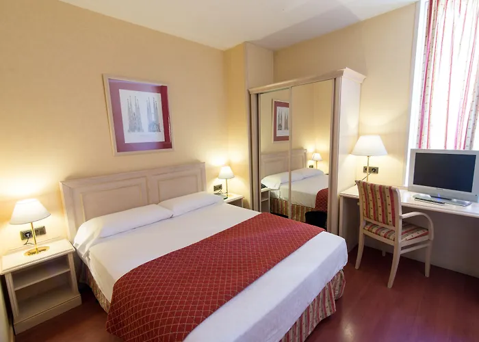 Sunotel Aston 3*