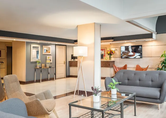 Sunotel Aston Hotel