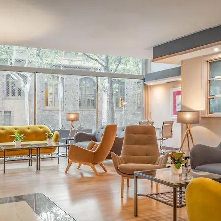 מלון Sunotel Aston